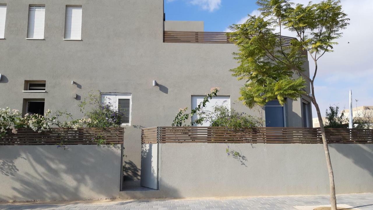 Klara'S House Villa Midreshet Ben Gurion Bagian luar foto